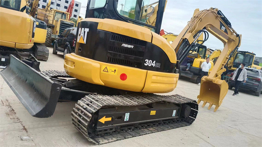 ミニ 4 トンはキャタピラー掘削機油圧クローラー掘削機 304C CR キャタピラーを使用しました