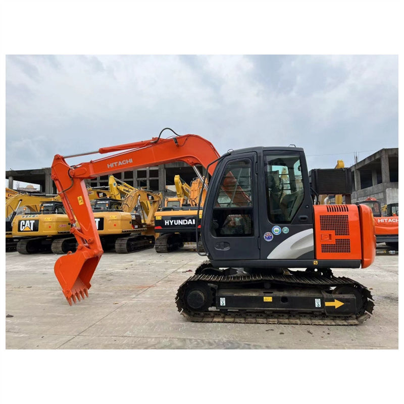 中古ヒタチZX70 掘削機 Zaxis70 小型掘削機 地下移動 赤色