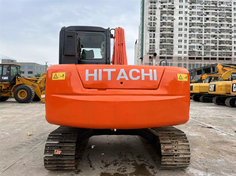 中古ヒタチZX70 掘削機 Zaxis70 小型掘削機 地下移動 赤色