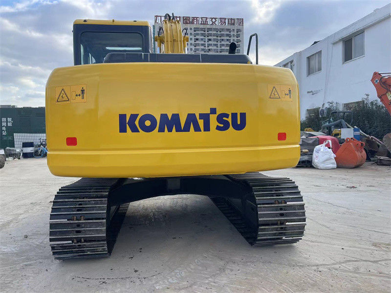 日本産 中古コマツー掘削機 中古コマツーPC130 クローラー掘削機