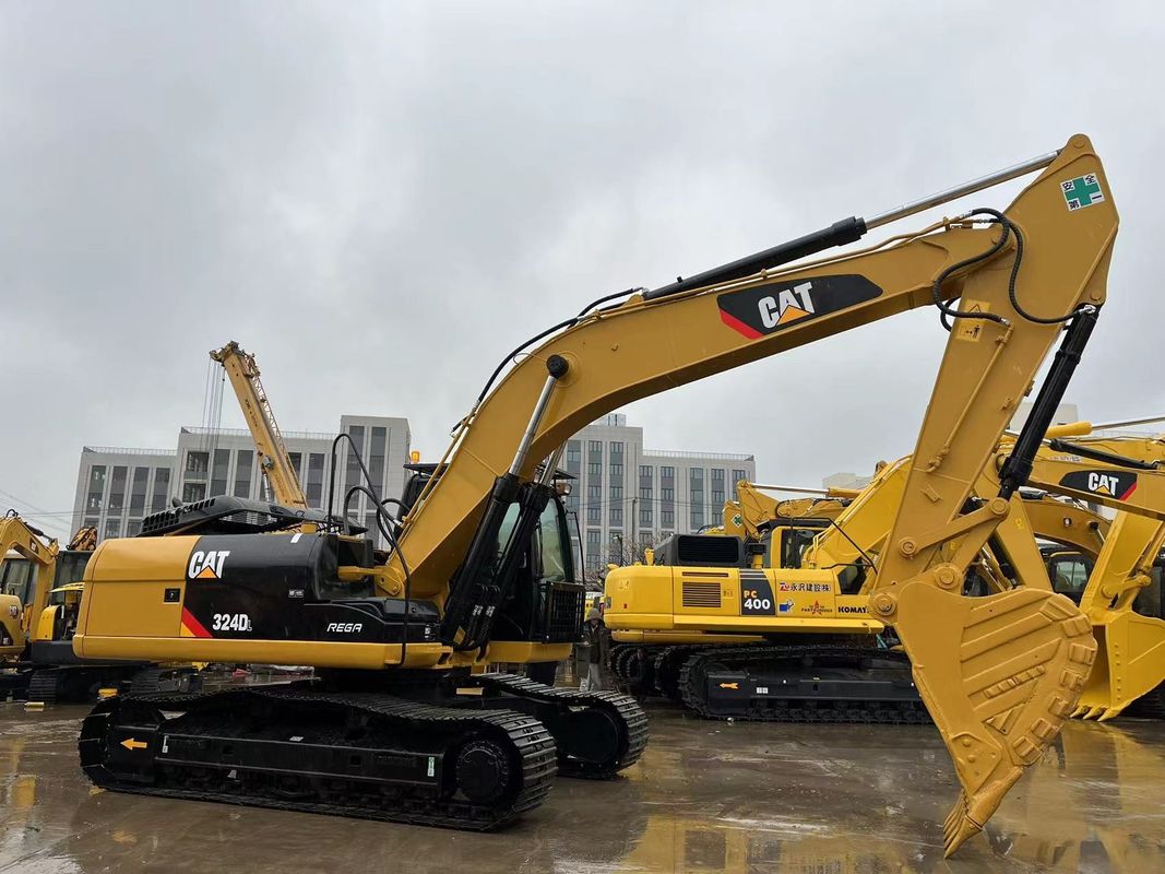 重荷用 CAT 324DL クローラー掘削機 カタピラーブレーカー ハンマーライン 強力なエンジン