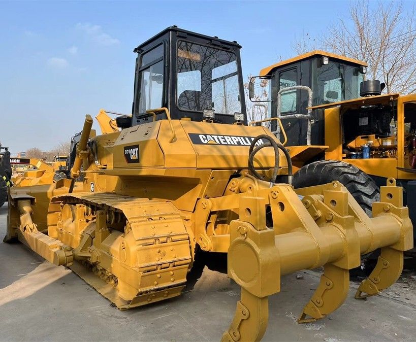 中古キャットキャターピラー D7G クローラー トラクターブルドーザー 刃とリッパーで良好な状態