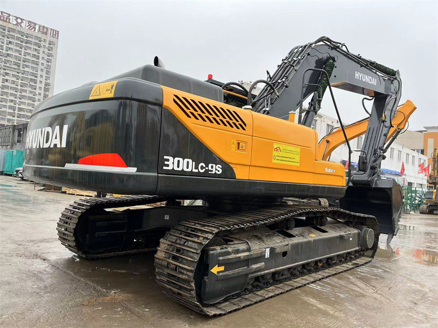 ハインダイ R300LC-9S 中古 水力掘削機 建設用 鉱山用 重さ 30 トン