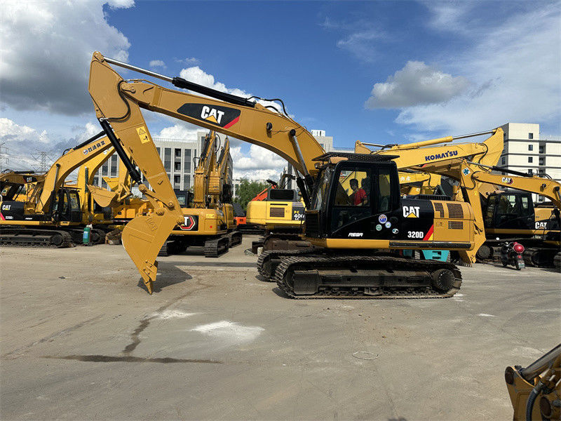 Cat 320D 1m3のバケツ容量を持つ古着マシーン