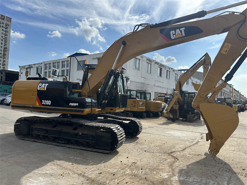Cat 320D 1m3のバケツ容量を持つ古着マシーン