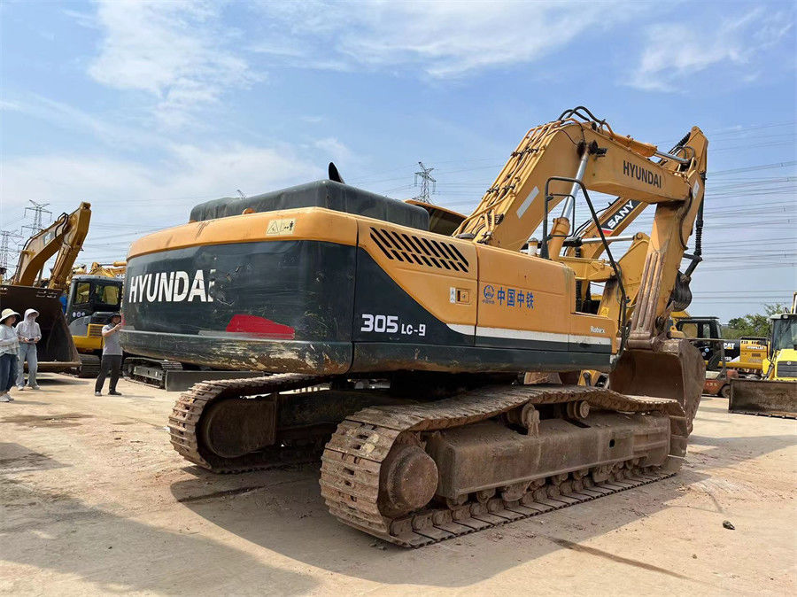 強力な30トンのオリジナルカラー ヒューンダイ R305LC 掘削機 重用