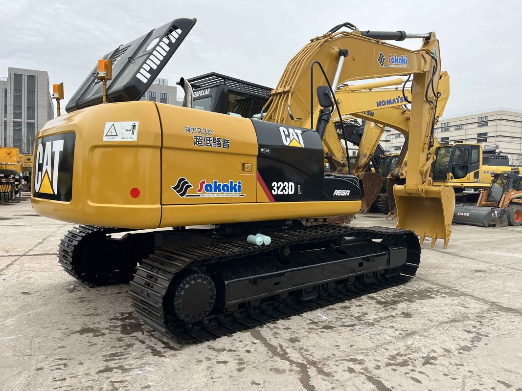 使用済み CAT 323DL クローラー掘削機 建設用 移動型