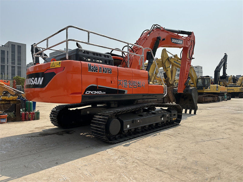韓国は使った Doosan DX340LCA 掘削機 34 トン Doosan DX340 クローラー 掘削機