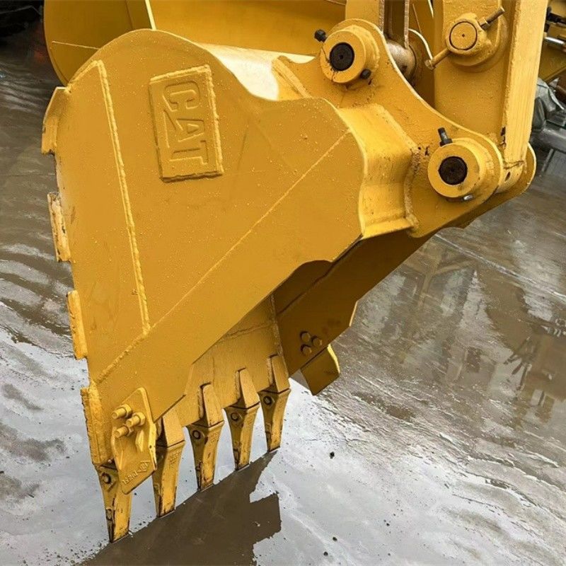 C2.4 ディーゼルエンジンの小型5トンの CAT 305.5E2 掘削機