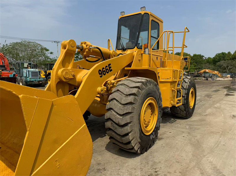 オリジナルの使用済み CAT 966E ホールローダー キャターピラー CAT 966 フロントローダー 発送準備中