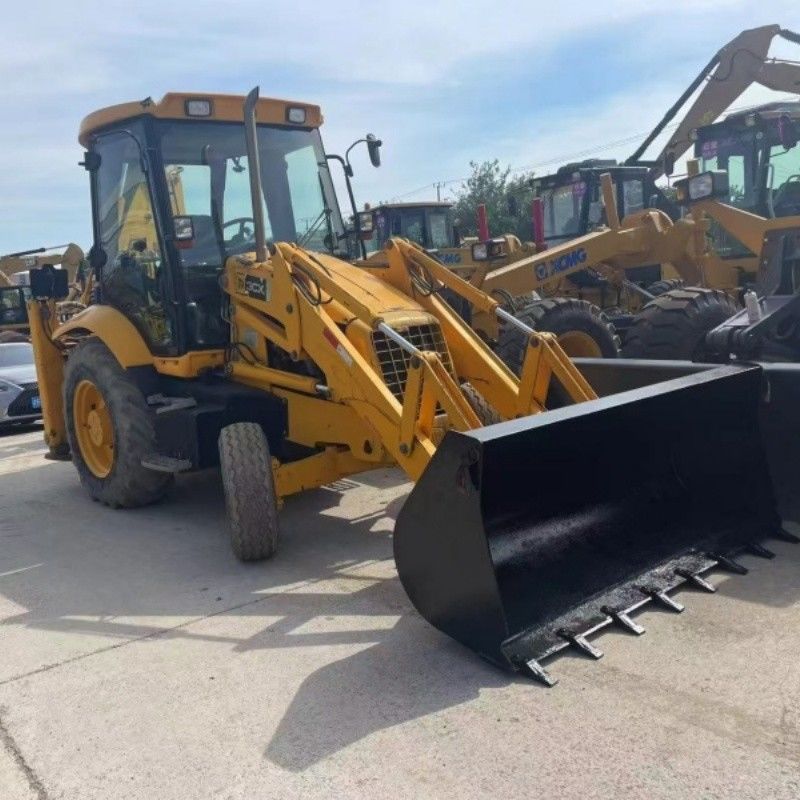 オリジナルペイント JCB 3CX バックホーローダー 掘削と積載のための4輪駆動