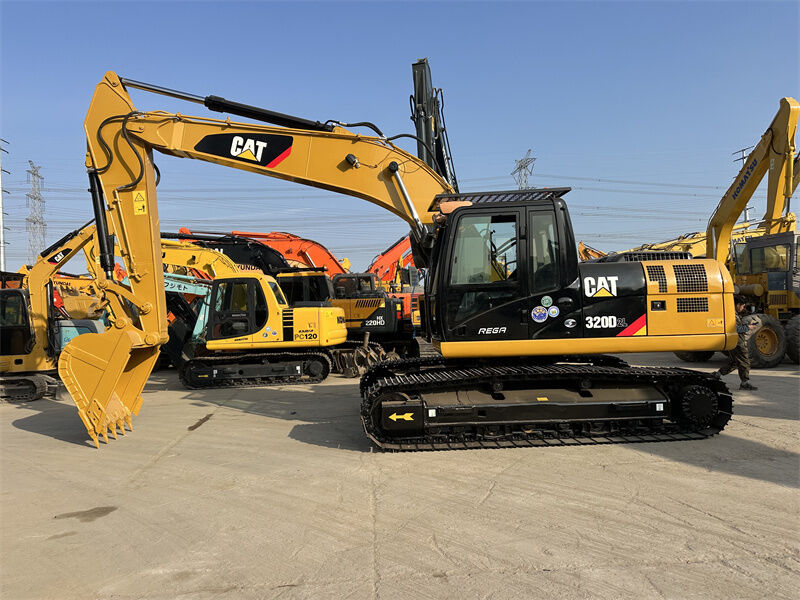 Used CAT 320D2L Crawler Excavator 20 Ton mining Excavator for Large Construction Projects