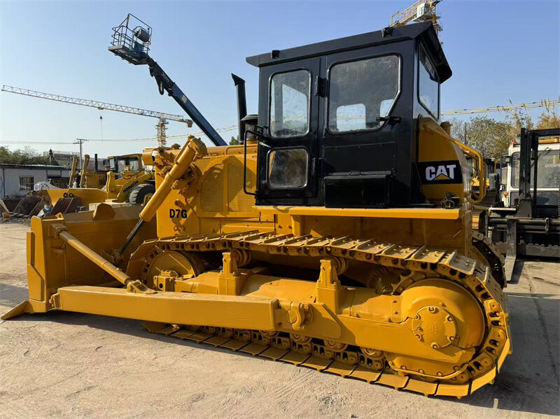 元の使用済み CAT D7Gブルドーザー 3306 エンジン,20230kg 運用重量,直斜刃