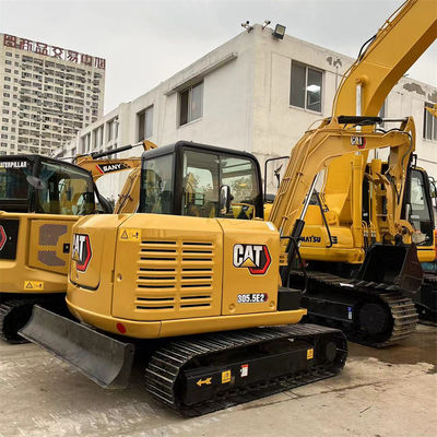 CAT 305.5E2 小型5トンの掘削機